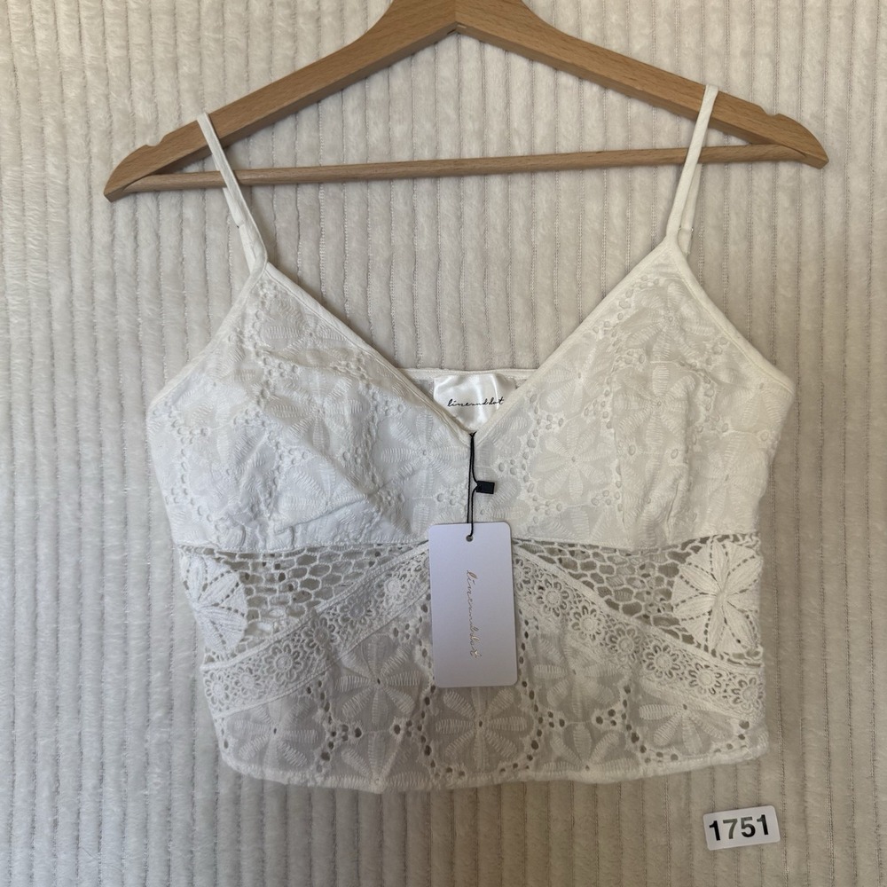 Line And Dot LYDIA CAMI TANK Size S White Eyelet Lace Crop Camisole Top NWT